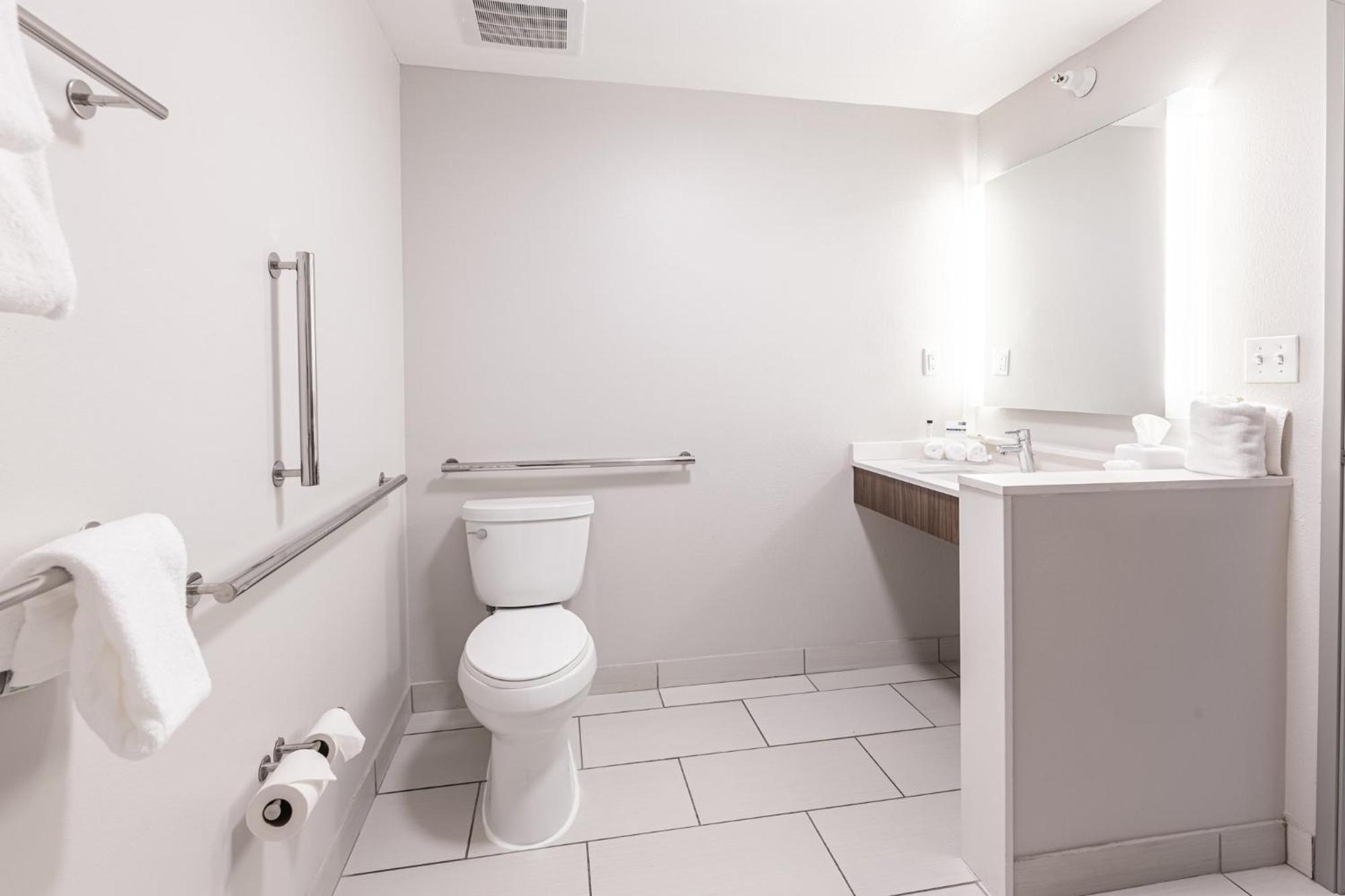 Holiday Inn Express & Suites - Rantoul By Ihg Екстер'єр фото